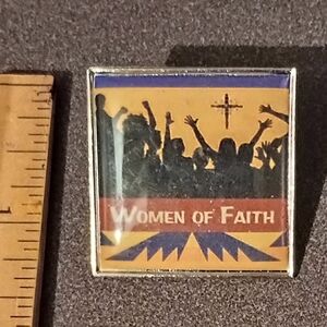 Women of Faith Religion Celebration Vintage Collectible Lapel Pin A-2